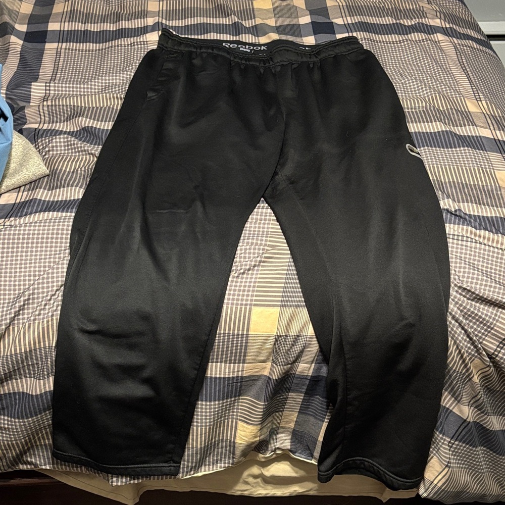 Reebok Men's Charcoal Joggers